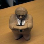 142 2081 Figurin/sparbö..